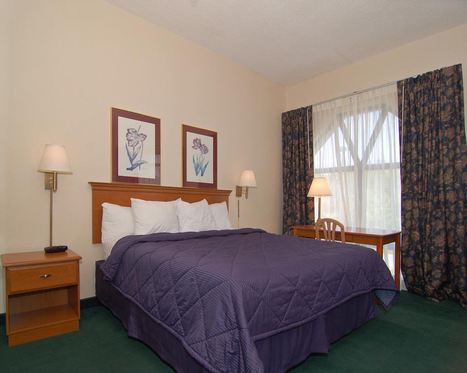 Econo Lodge Hendersonville Phòng bức ảnh