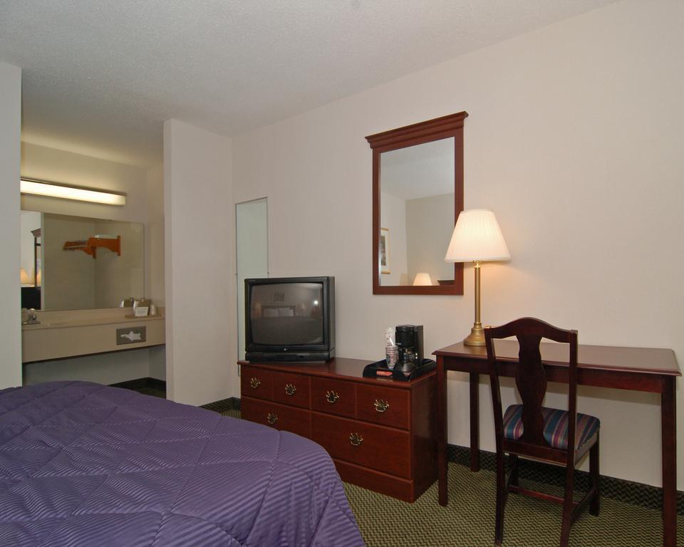 Econo Lodge Hendersonville Ngoại thất bức ảnh